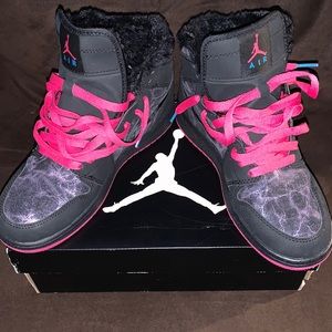 Nike Air Jordan 1 Retro High Prem GS Black/Pink